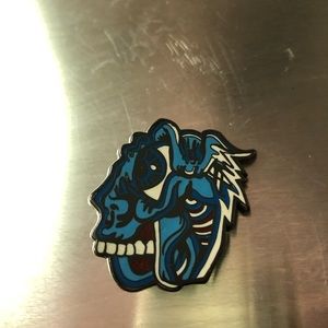 Aaron Brooks blue hat pin